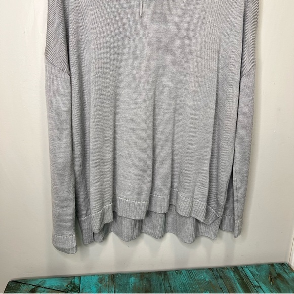 Icebreaker Grey Cowl Neck Wool Blend Long Sleeve Shirt Size Medium - Picture 4 of 11